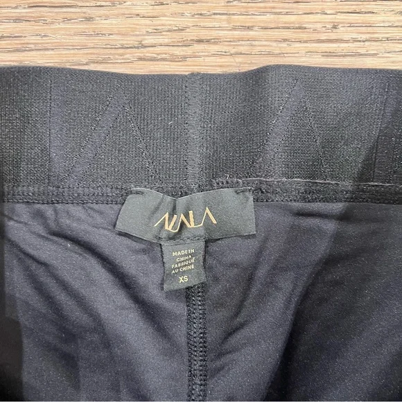 Alala Workout Set - Picture 7 of 8